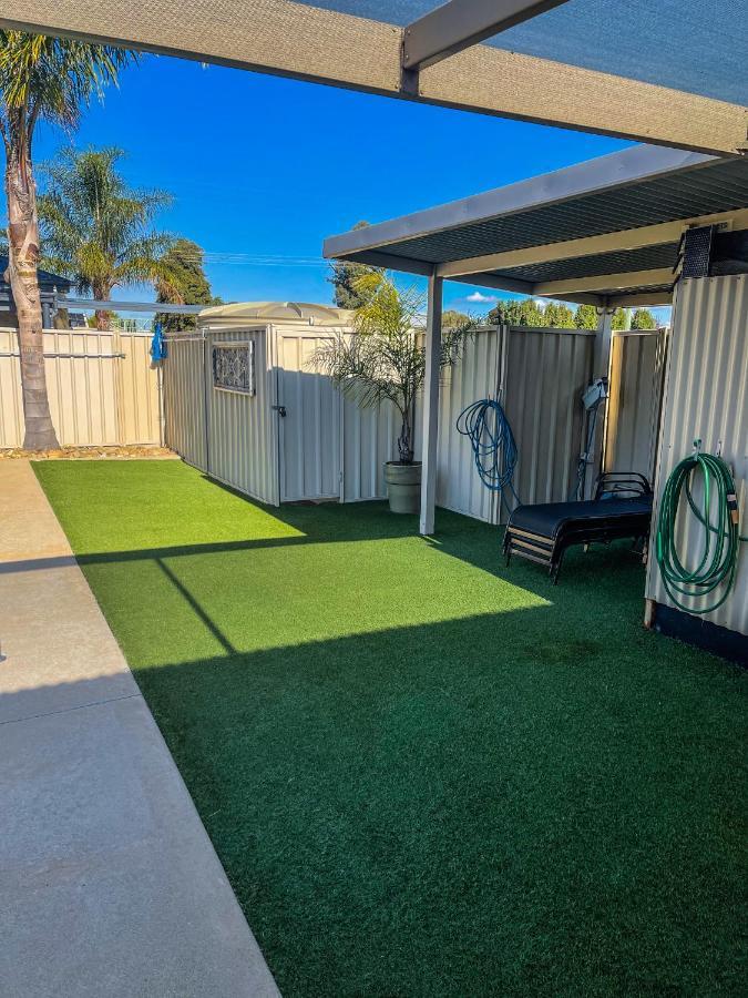Dbj Holiday Units Mulwala Exteriér fotografie