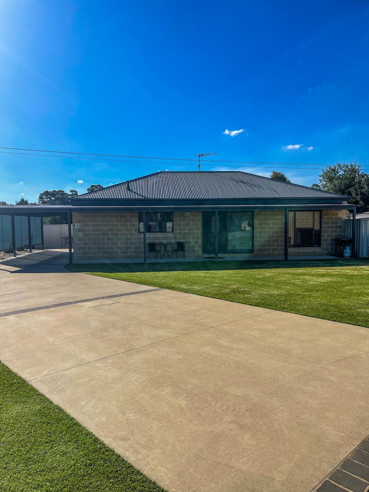 Dbj Holiday Units Mulwala Exteriér fotografie